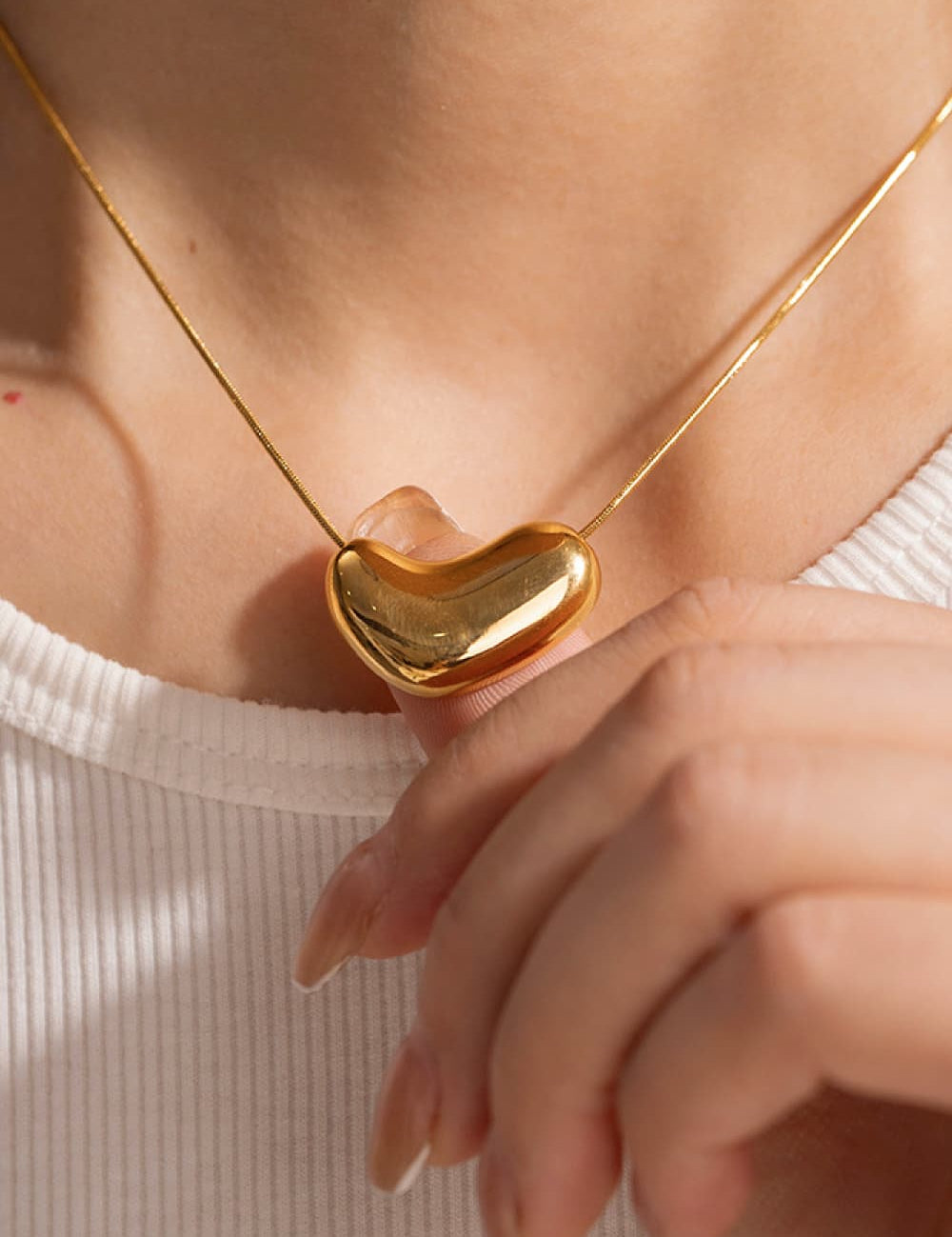 Gold One Size Heart Shape Pendant Necklace | Necklaces Daverri Fashions