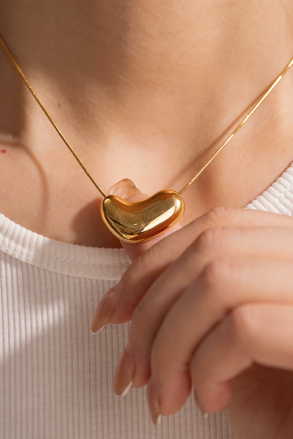 Gold One Size Heart Shape Pendant Necklace | Necklaces Daverri Fashions