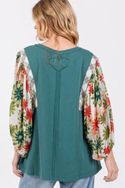 SAGE + FIG Full Size Printed Balloon Sleeve Contrast Top | Tops Daverri Fashions