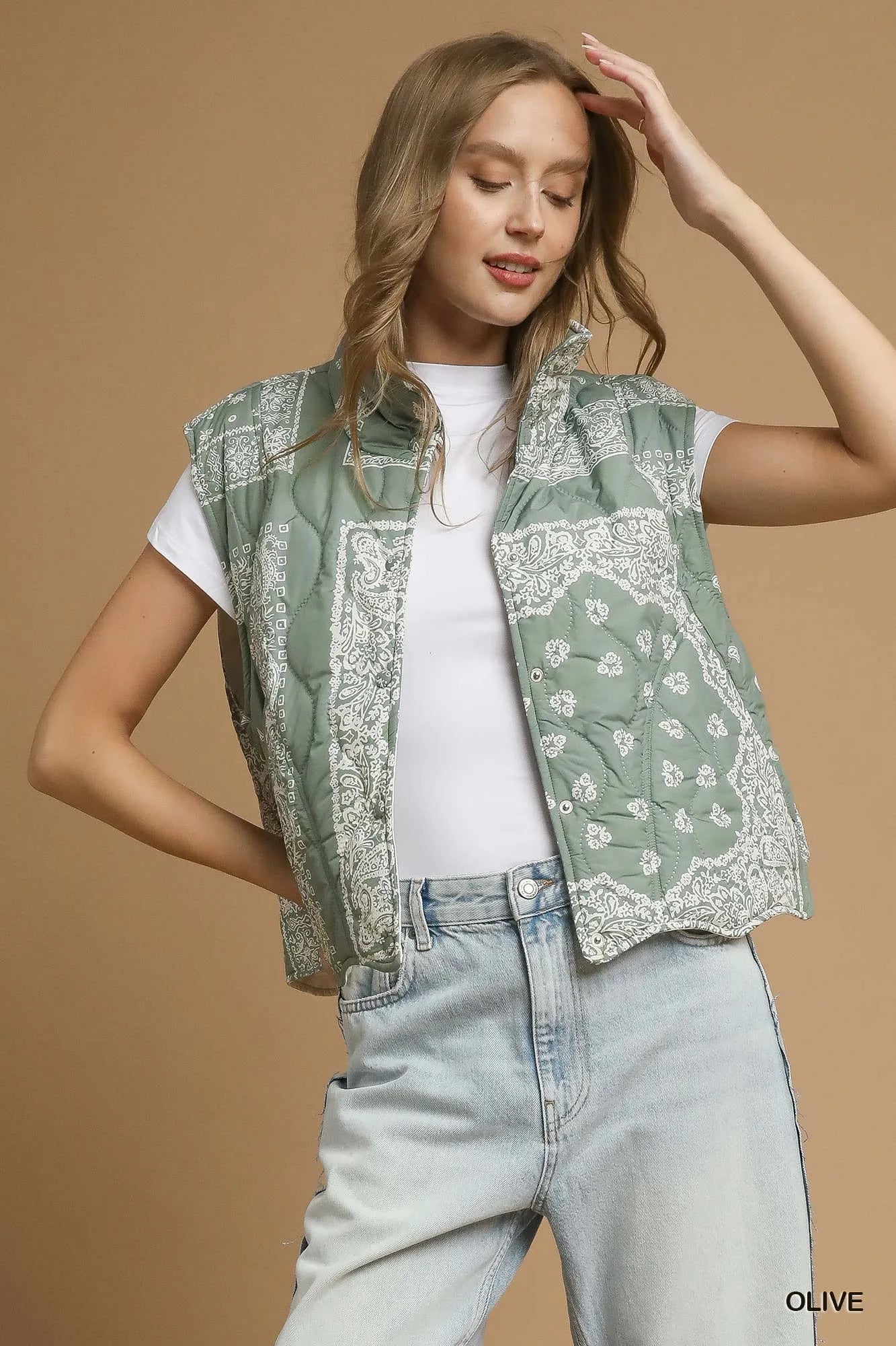Olive Umgee Bandana Print Quilted Puffer Vest | Vest Jackets Daverri Fashions