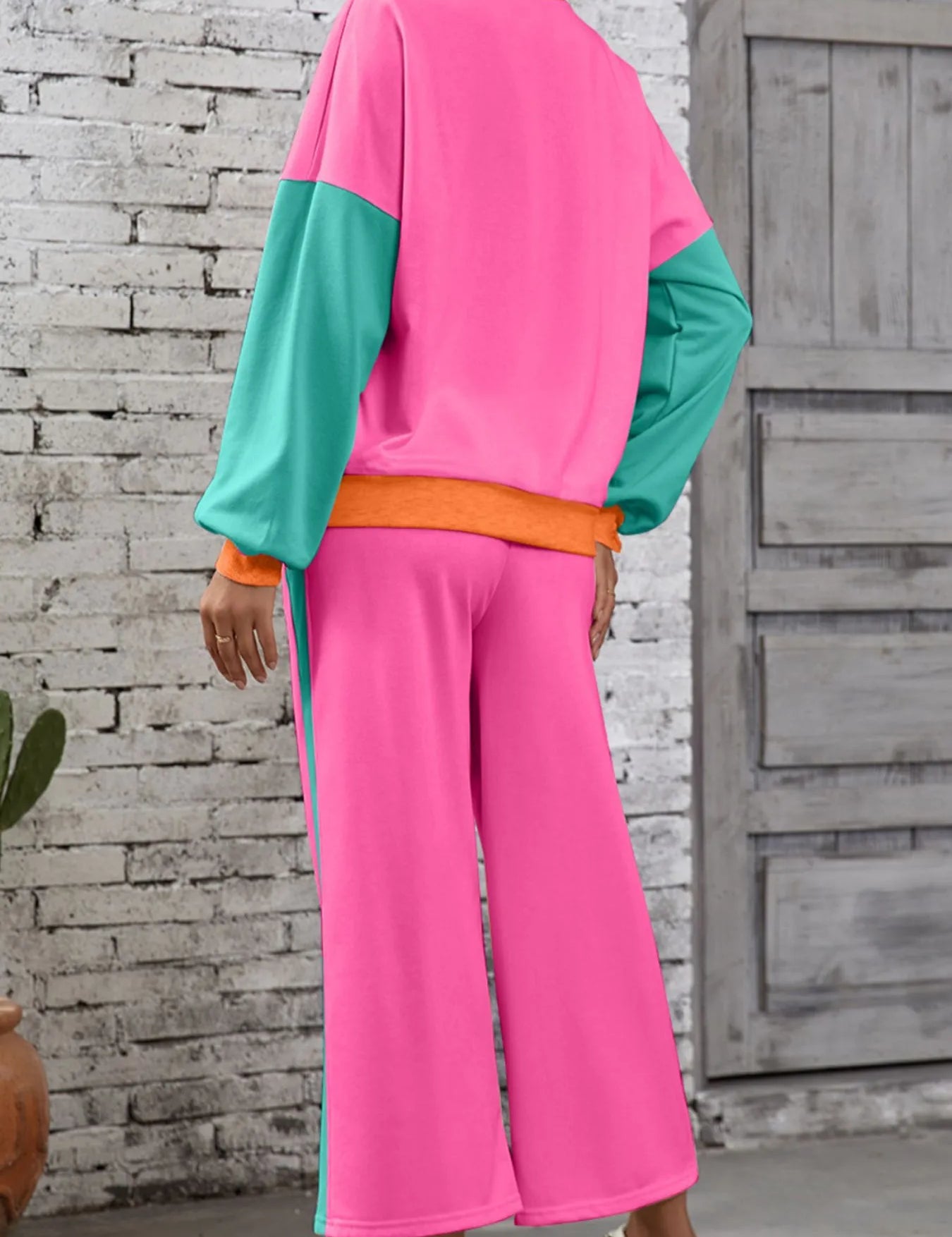 Color Block Round Neck Top and Pants Set | Loungewear Sets Daverri Fashions