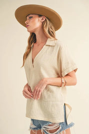 Aemi + Co Side Slit Johnny Collar Short Sleeve Cotton Gauze Blouse | Daverri Fashions