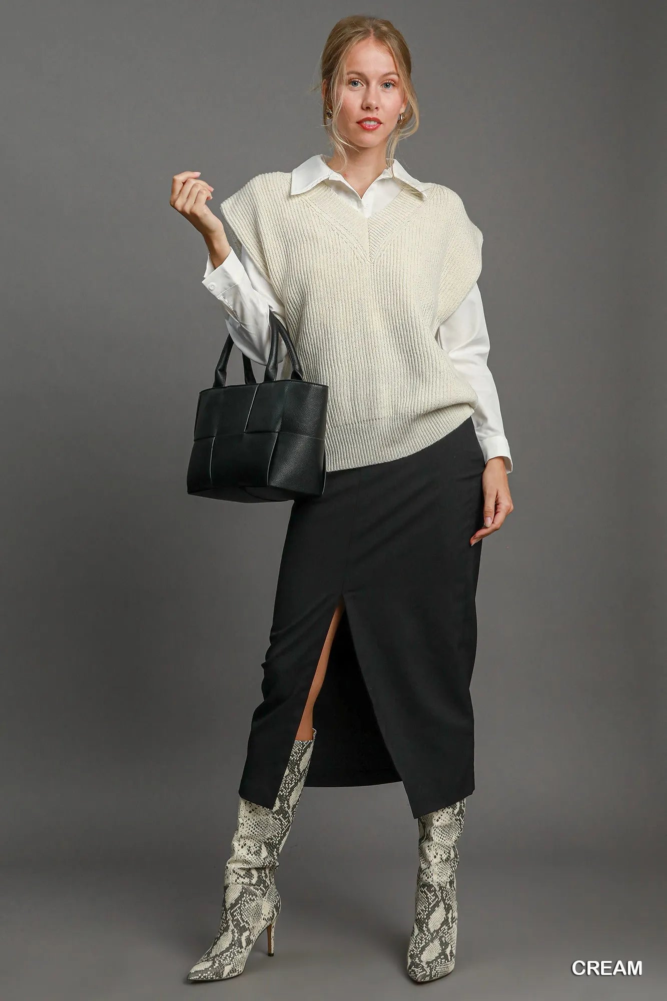 Umgee Oversized V Neck Vest | Daverri Fashions