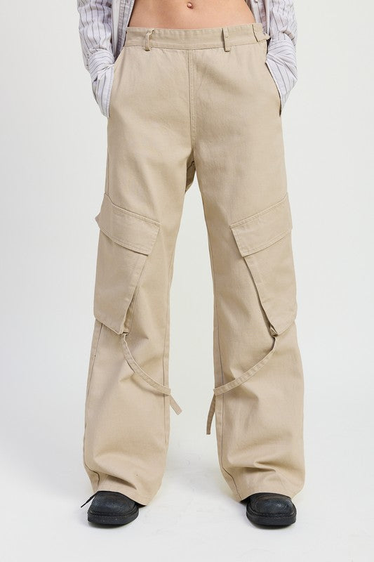 CARGO PANTS WITH POCKET DETAIL | Daverri Fashions
