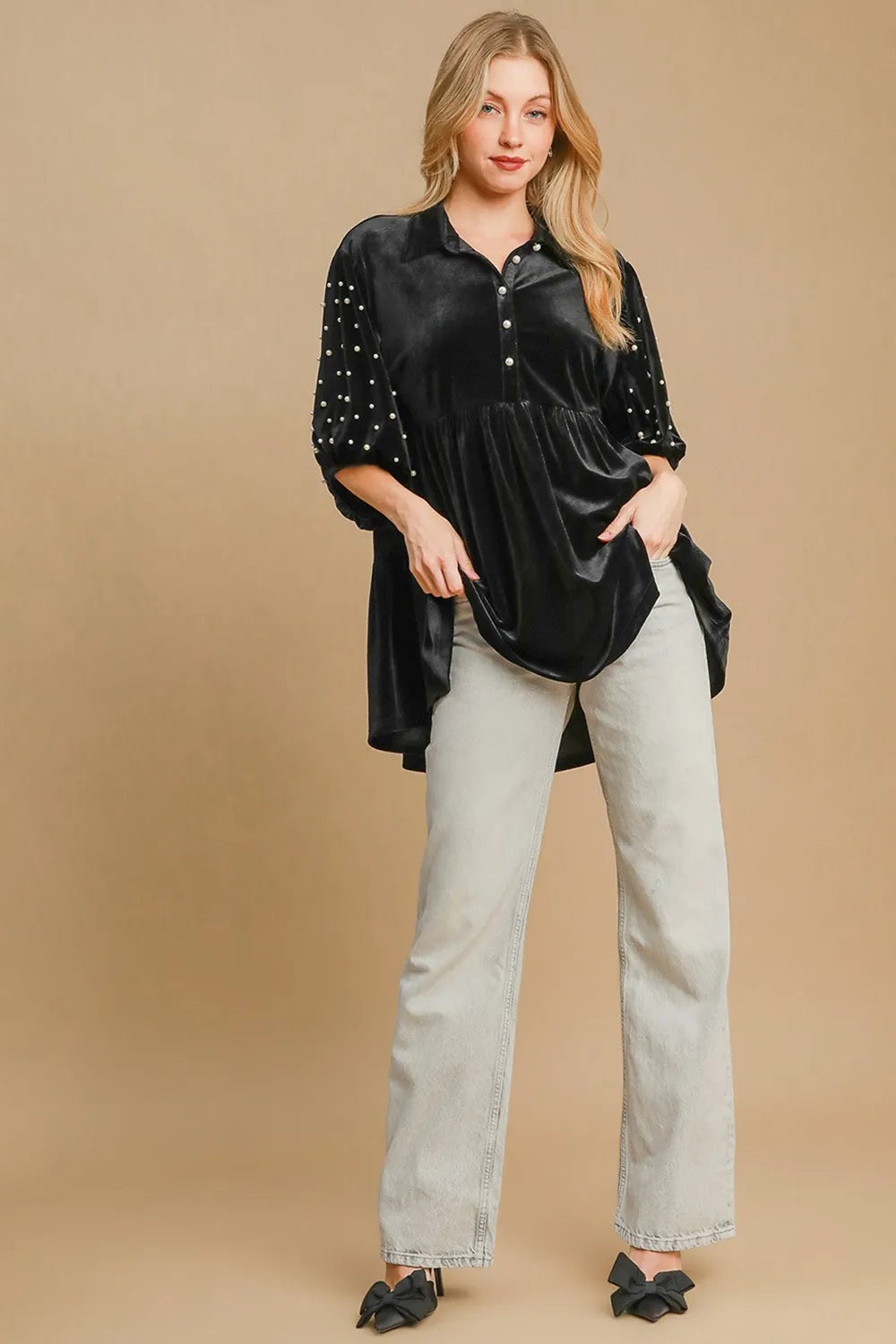 Umgee Pearl Detail Half Sleeve Velvet Babydoll Blouse | Daverri Fashions