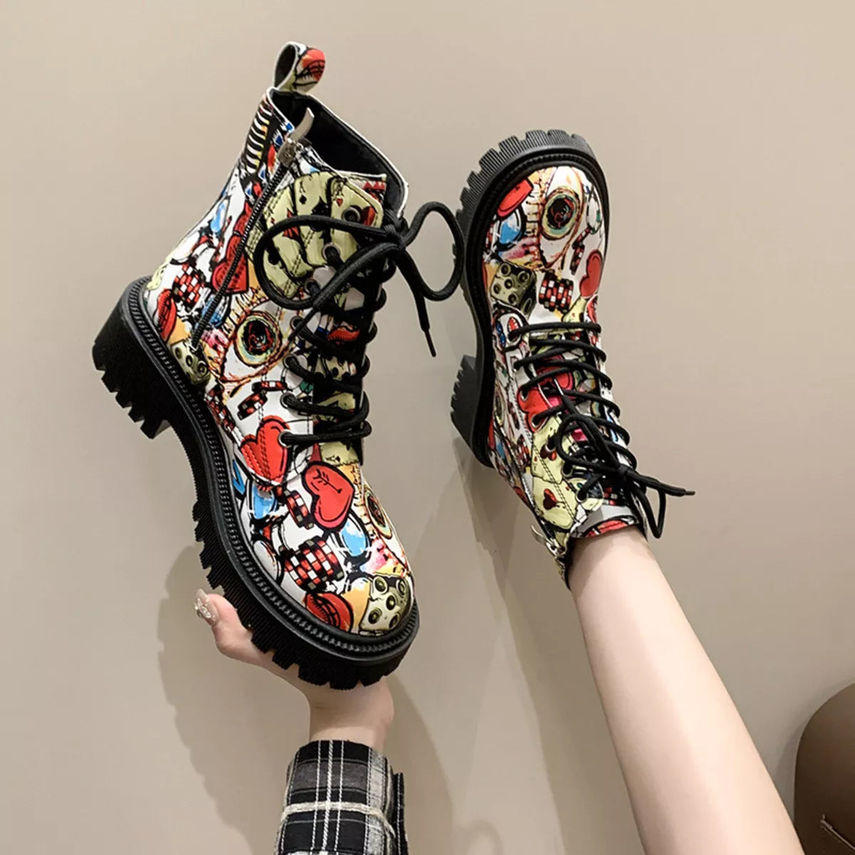Graffiti Print Combat Boots with Colorful Street Art Design | Boots Daverri Fashions