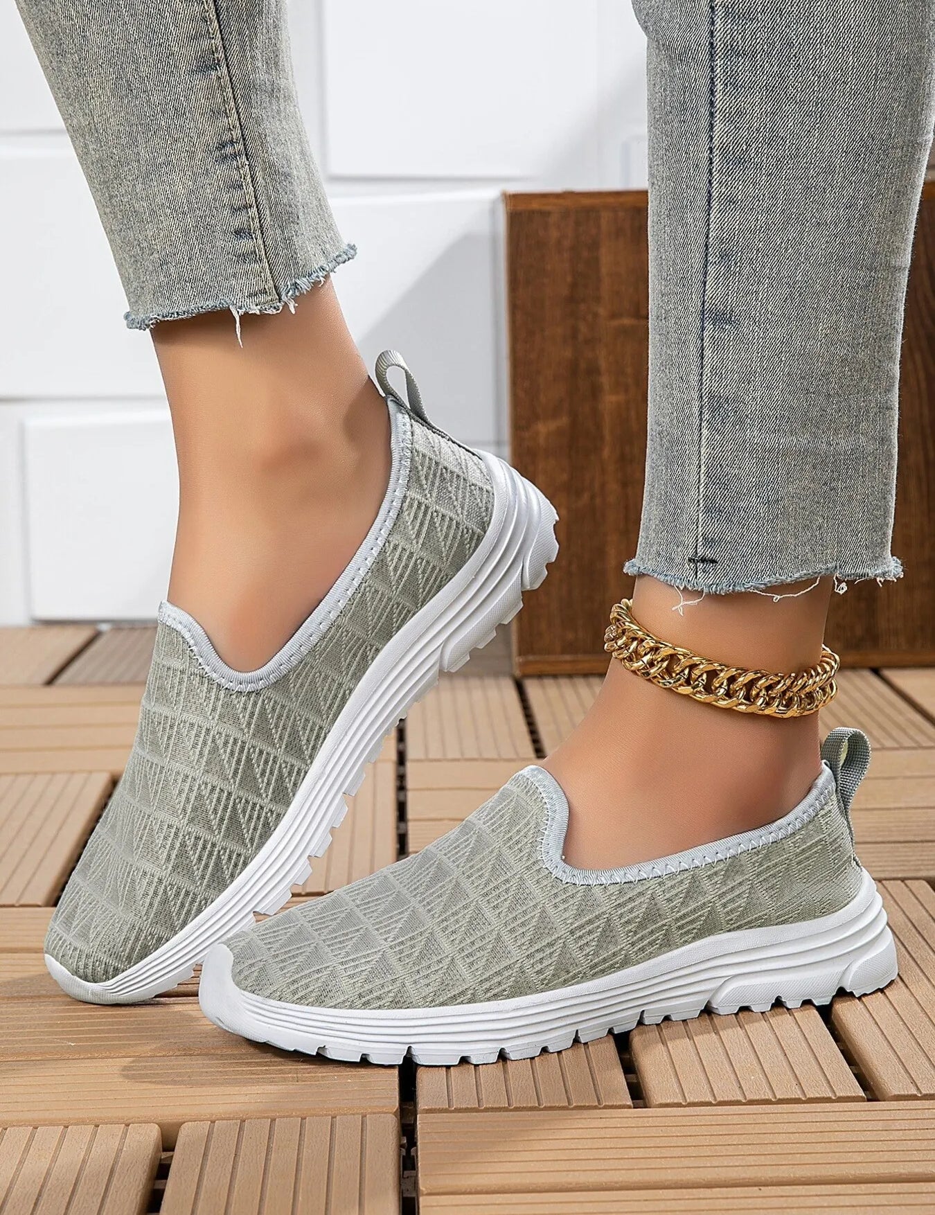 Gray Breathable Mesh Slip-On Sneakers | Sneakers Daverri Fashions