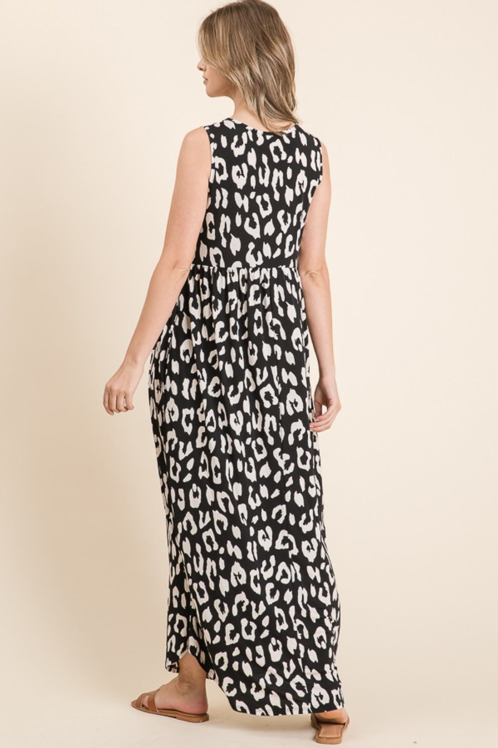 BOMBOM Leopard Maxi Dress with Pockets | Daverri Fashions