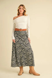 Aemi+Co Leopard Midi Skirt | Daverri Fashions