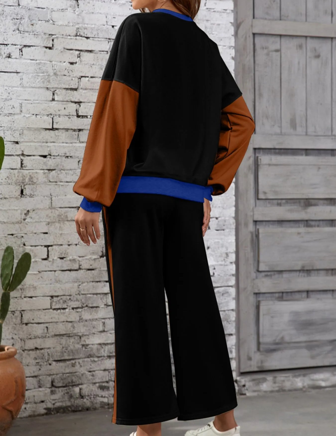 Color Block Round Neck Top and Pants Set | Loungewear Sets Daverri Fashions