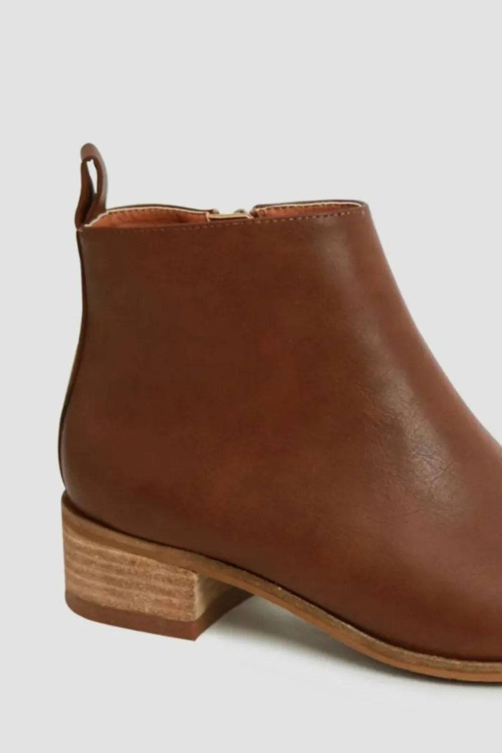 Beast Fashion PU Leather Block Heel Boots | Boots Daverri Fashions