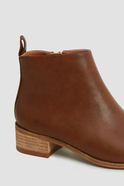 Beast Fashion PU Leather Block Heel Boots | Boots Daverri Fashions