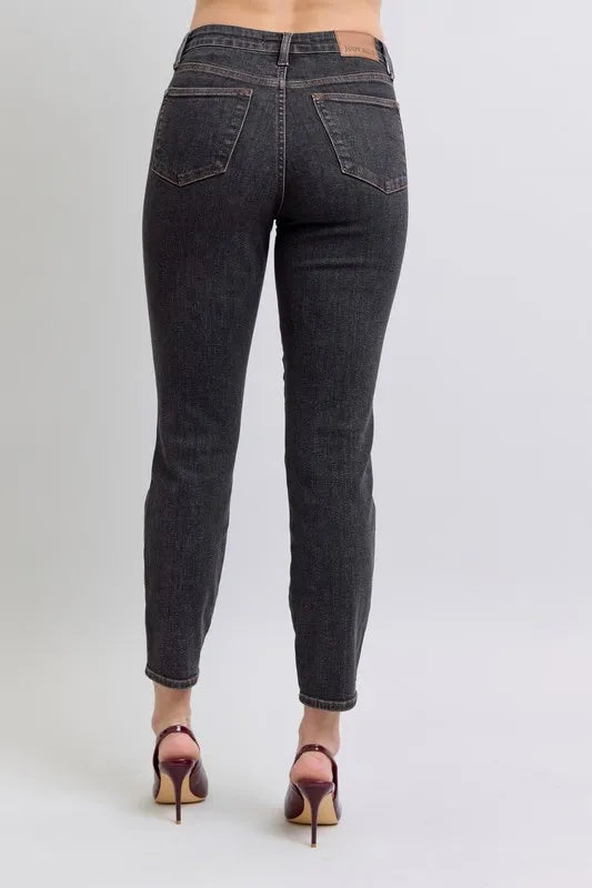 Judy Blue Full Size Mid Rise Tummy Control Slim Jeans Plus Size | Daverri Fashions