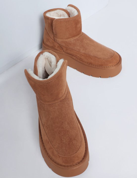 Holias Chunky Heeled Snow Boots | Boots Daverri Fashions