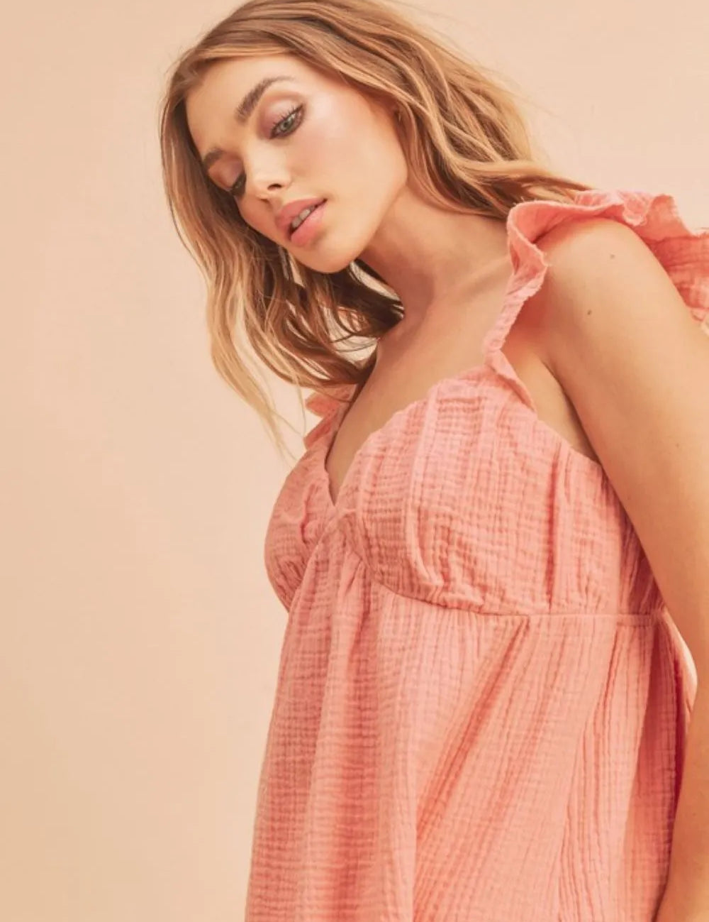 Aemi + Co Sweetheart Neck Ruffled Strap Top | Daverri Fashions