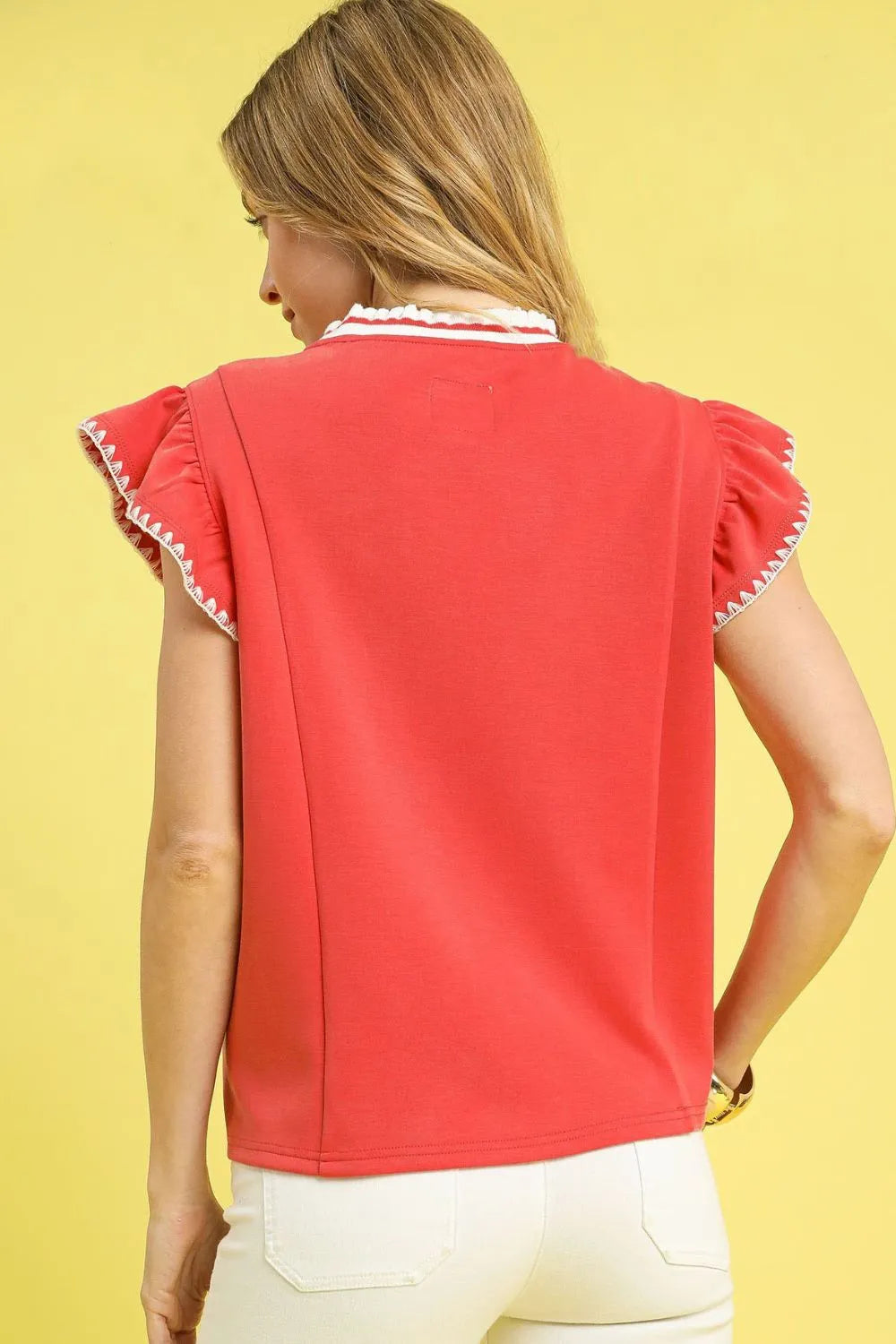 Umgee Contrast Trim Ruffle Cap Sleeve Blouse | Daverri Fashions