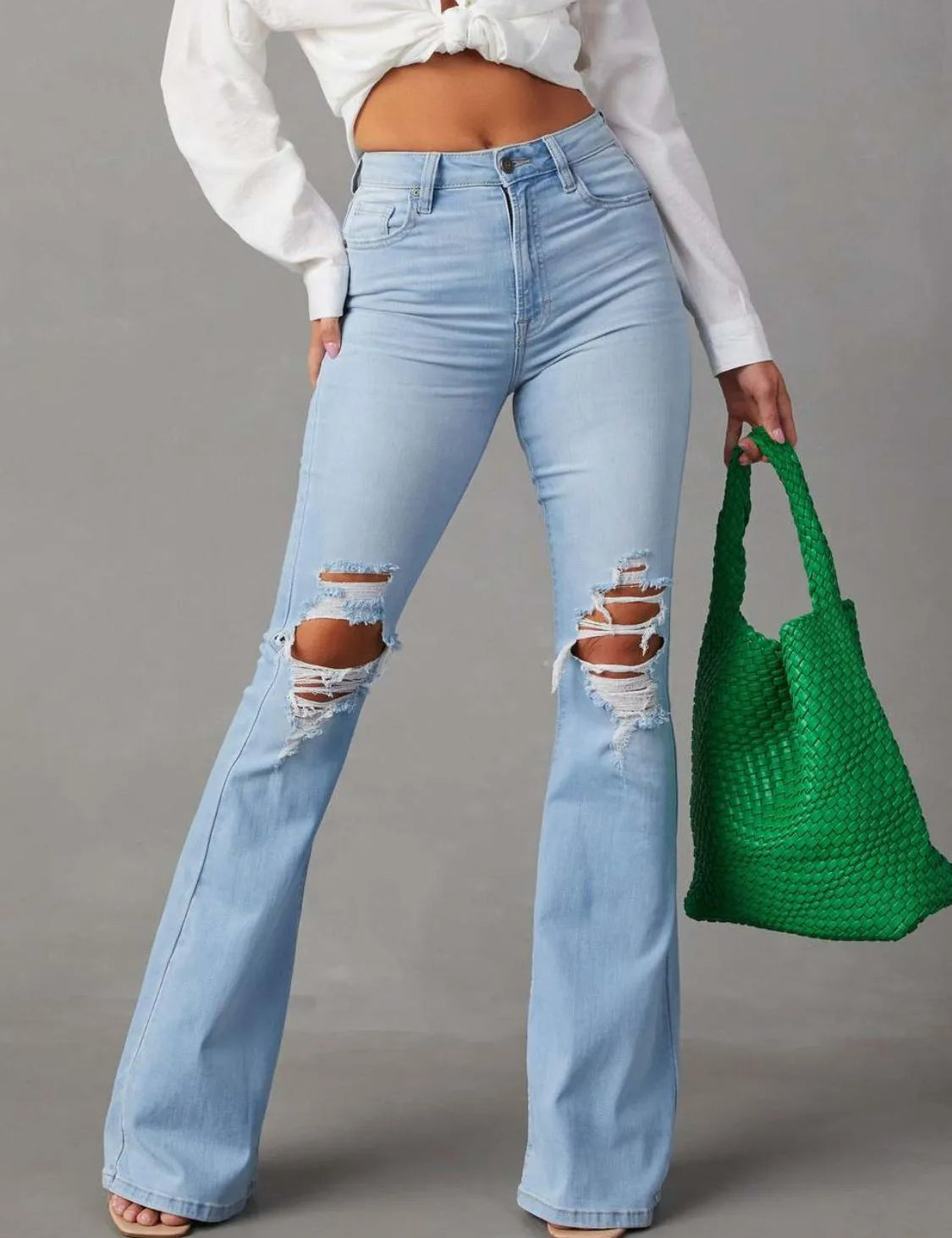Light Distressed Jeans with Pockets | Jeans Daverri Fashions