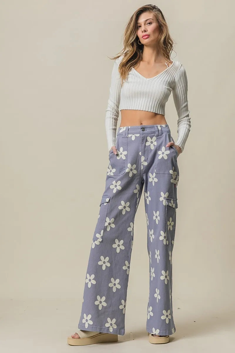 BiBi Flower Printed Side Pocket Wide Pants | Daverri Fashions