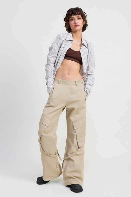 CARGO PANTS WITH POCKET DETAIL | Daverri Fashions