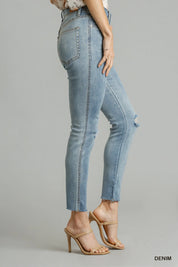 Umgee 5-Pockets Distressed Detail Stretch Denim Skinny Jeans with Unfinished Hem | Daverri Fashions