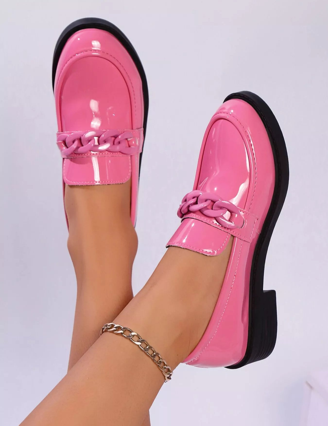 Round Toe Chain Detail Loafers | Shoes Daverri Fashions