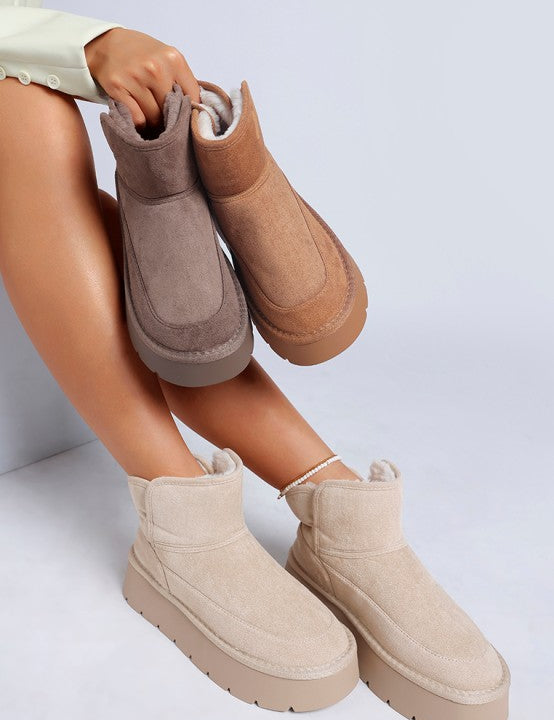 Holias Chunky Heeled Snow Boots | Boots Daverri Fashions