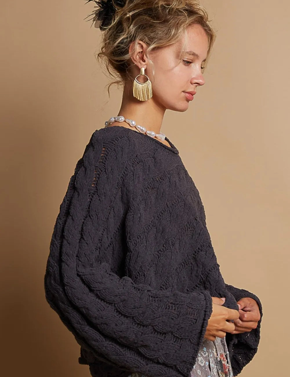 POL Round Neck Cable Knit Cropped Sweater | Sweaters Daverri Fashions
