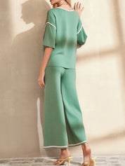 Contrast Trim T-Shirt and Drawstring Pants Set | Loungewear Sets Daverri Fashions