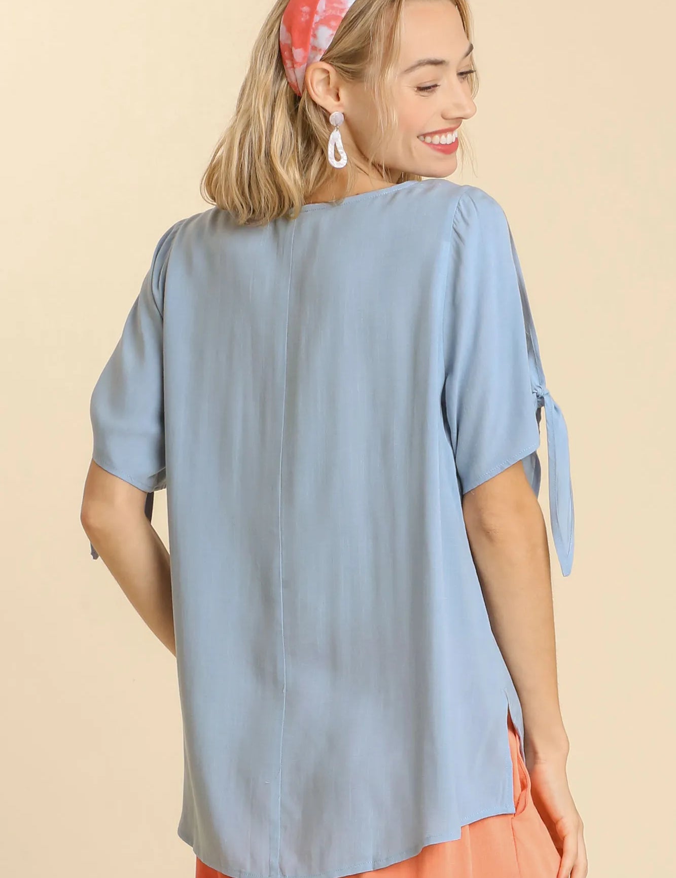 Umgee Cold Shoulder Short Sleeve Round Neck Top with Side Slits and Tie-able Knot Details | Tops Daverri Fashions