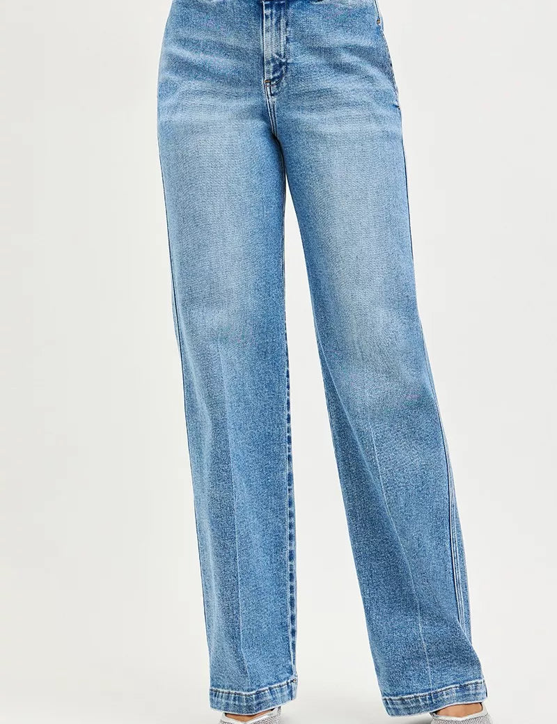 00d5e8b35a744f32941d527d9810f1f7-Max-Origin