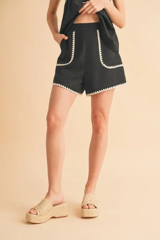 Aemi+Co Rickrack Trim Shorts