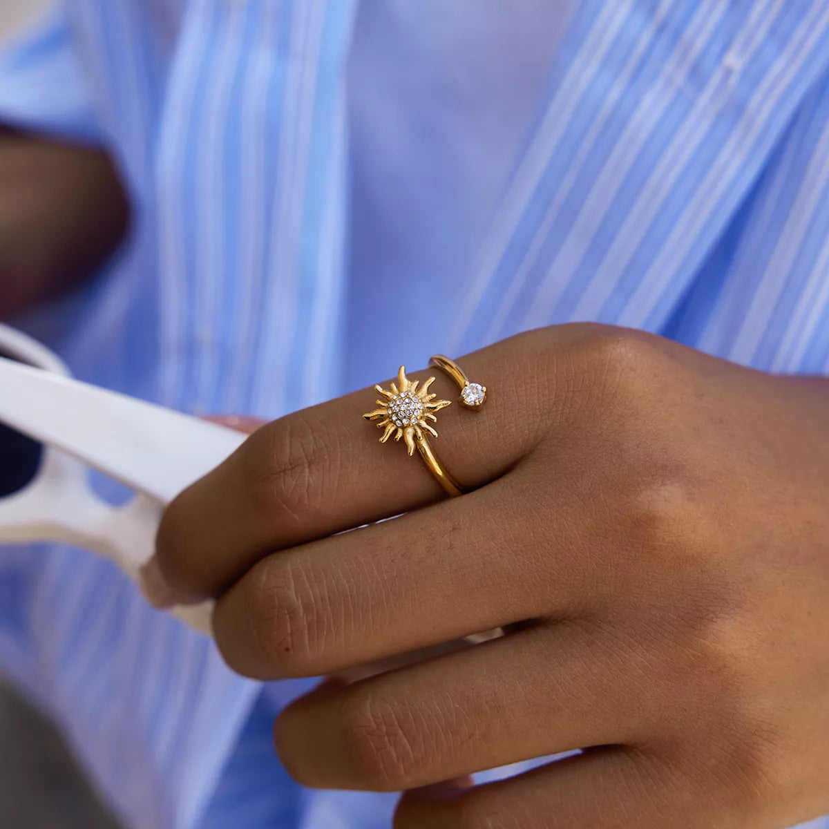 18K Gold-Plated Zircon Sun Bypass Ring | Rings Daverri Fashions