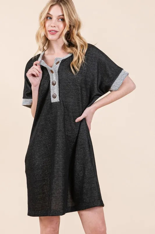 Casual Contrast Trim Henley Dress