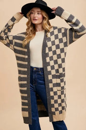Annie Wear checkered black white square open front long sleeve cardigan