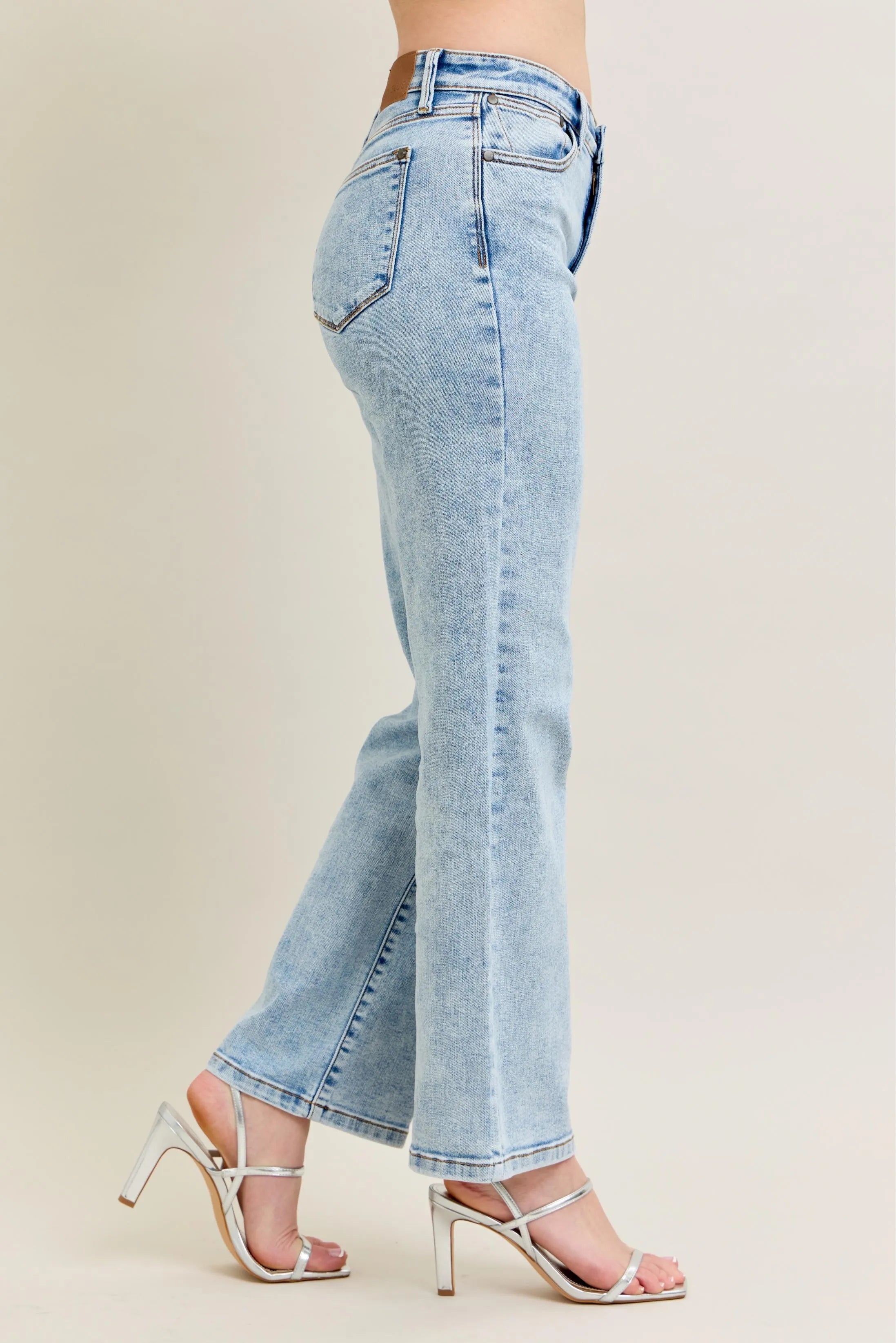 Judy Blue Full Size High Waist Stone Wash Straight Jeans Plus Size | Jeans Daverri Fashions