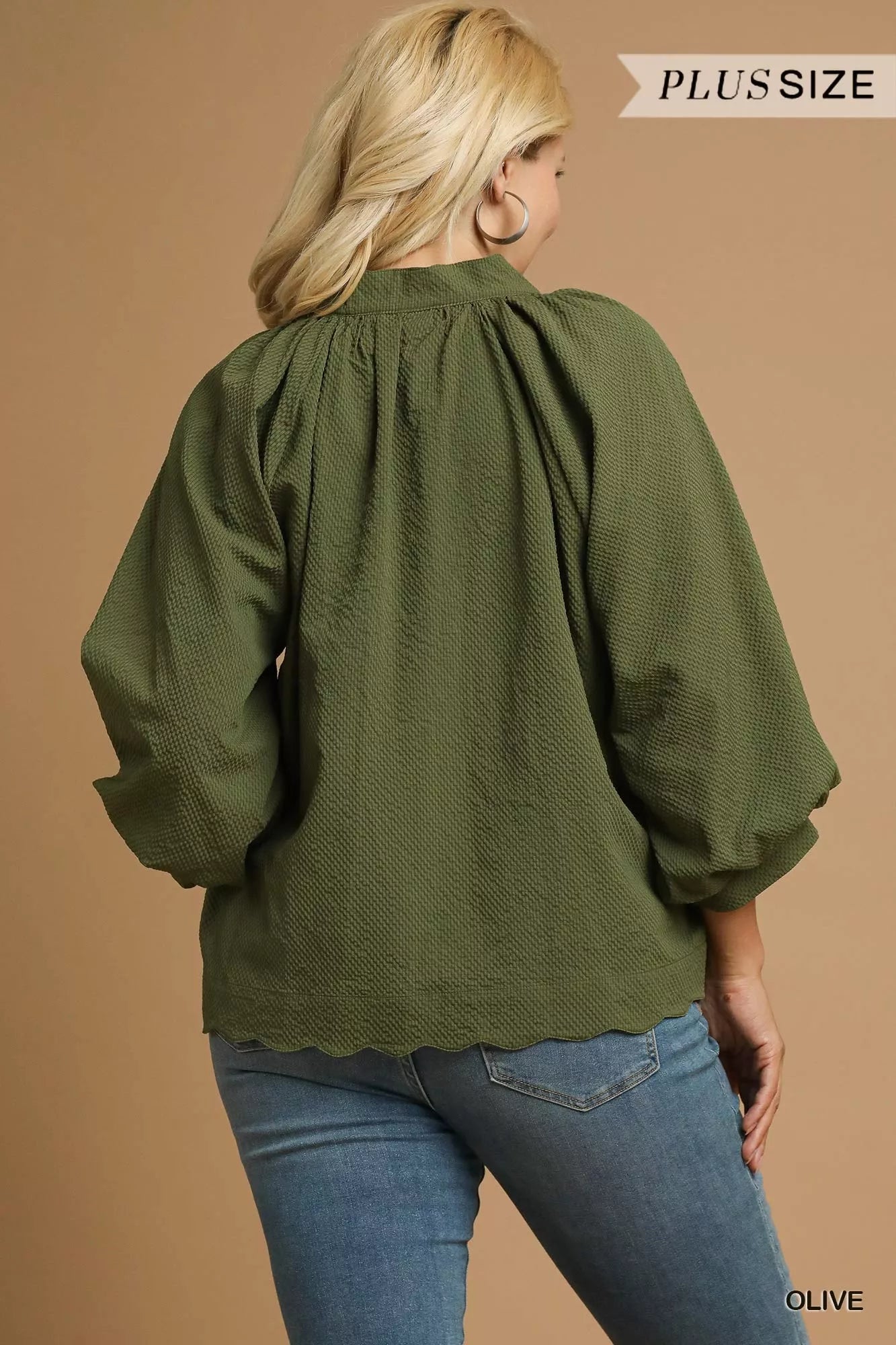 Umgee Full Size Textured Notched Balloon Sleeve Blouse Plus Size | Blouses Daverri Fashions