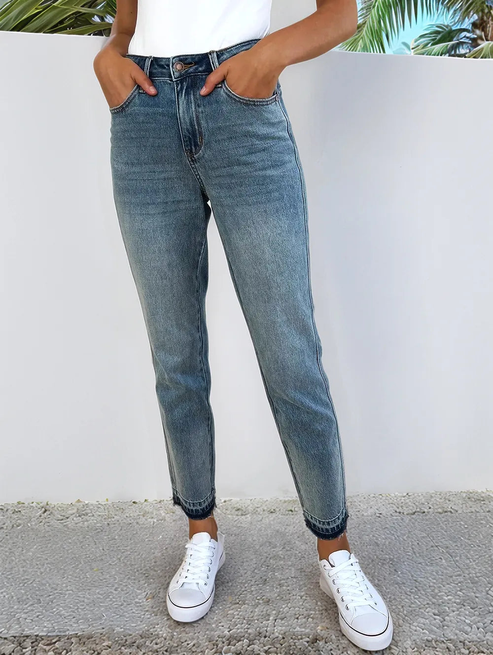 Judy Blue Full Size Mid Rise Rigid Magic Release Hem Jeans