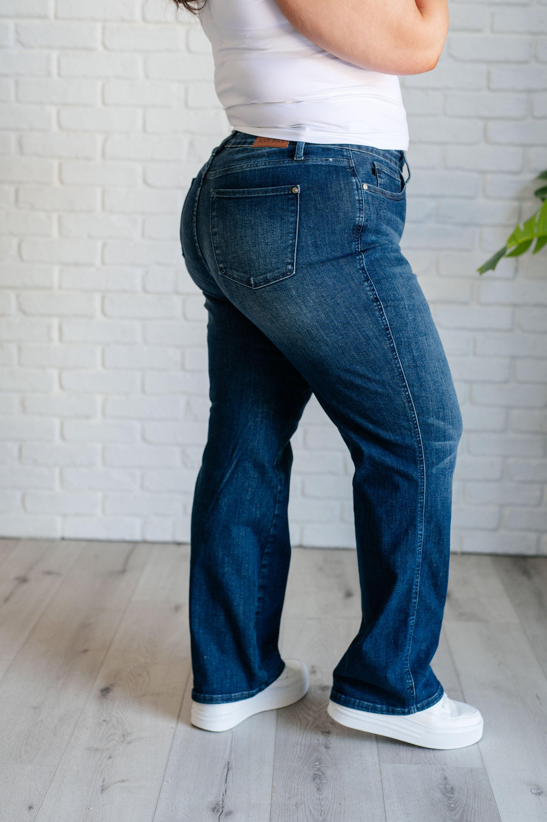 Judy Blue Mid Rise Control Top Classic Straight Jeans Bottoms