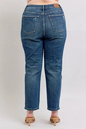 Judy Blue Full Size High Waisted Rigid Magic Non-destroy Straight Leg Jeans Plus Size | Jeans Daverri Fashions