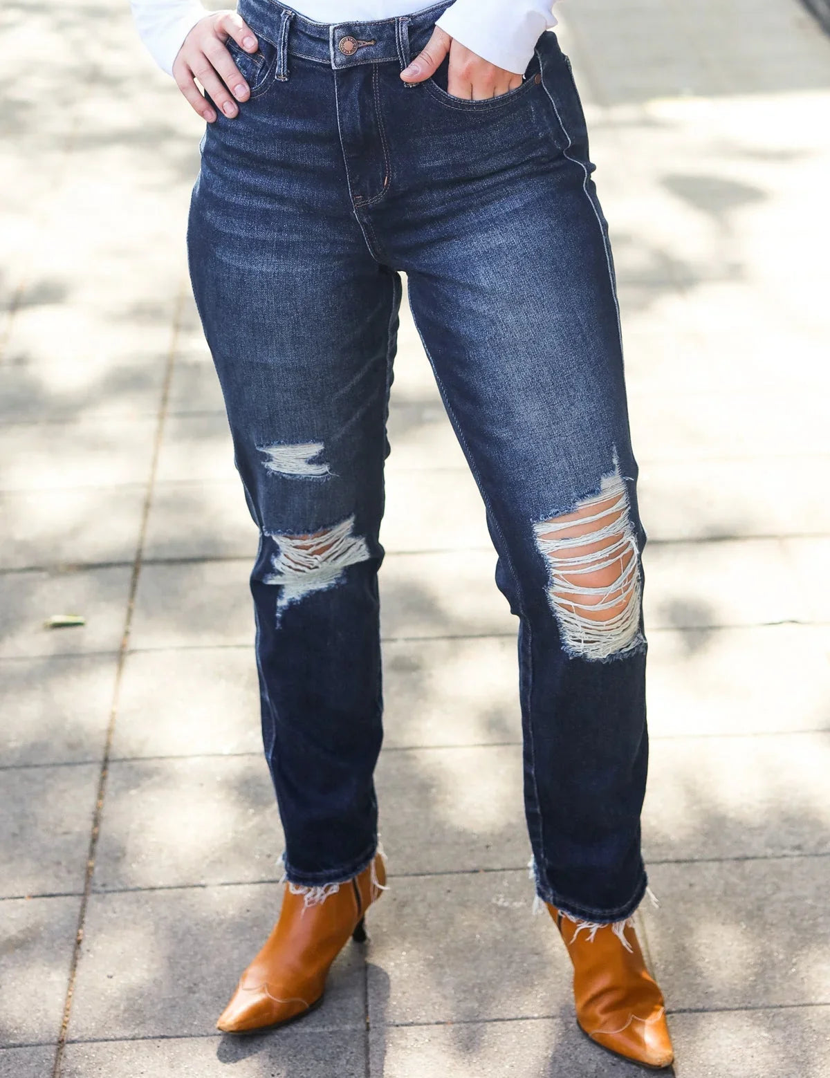 Judy Blue Dark Wash Mid Rise Distressed Straight Leg Jeans | Daverri Fashions