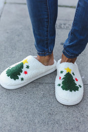 Christmas Tree Print Fleece Slippers | 2024 Blow-Out Sale Daverri Fashions