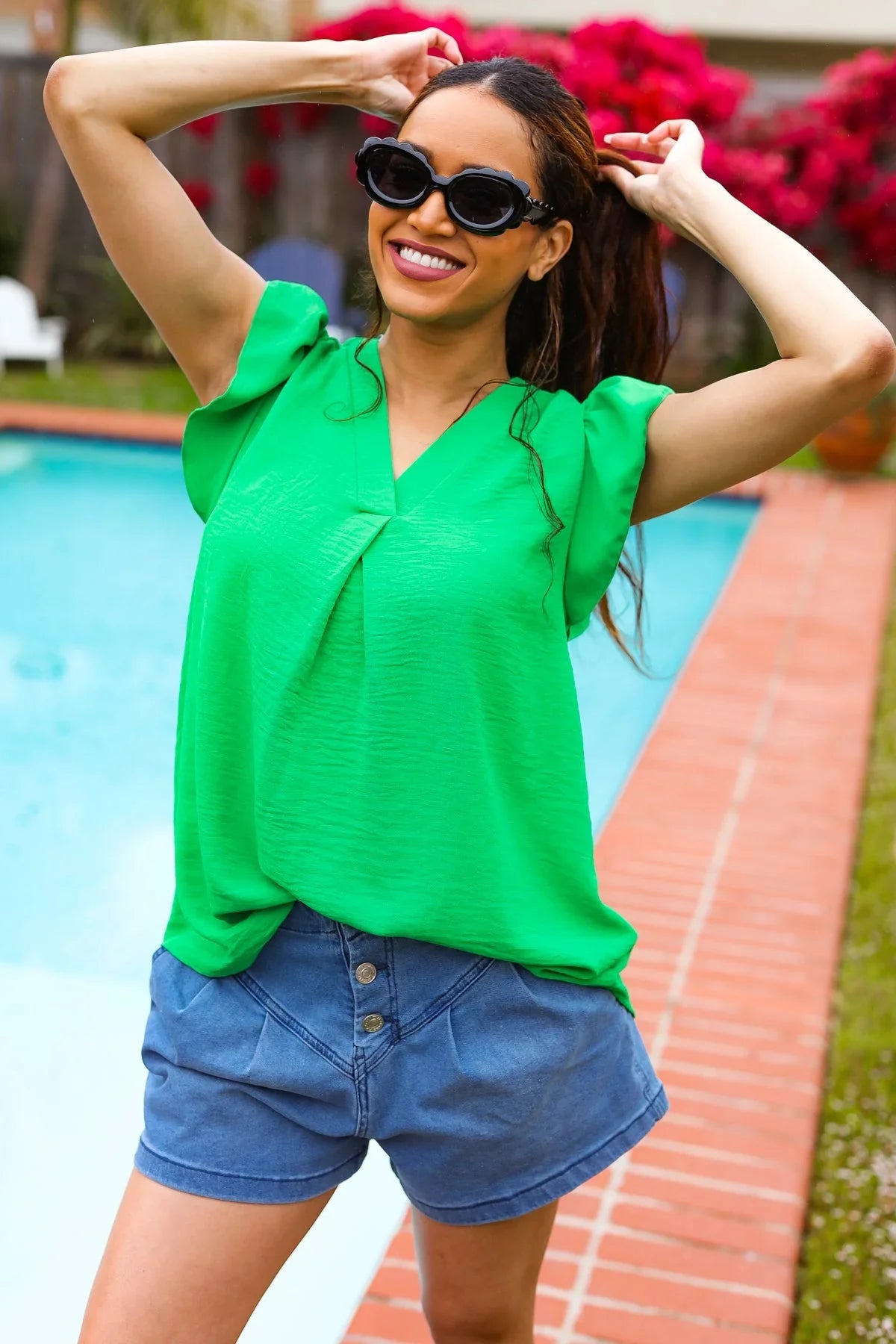 Sunny Days Kelly Green Banded V Neck Flutter Sleeve Top | 2024 Summer Blow Out Sale Daverri Fashions