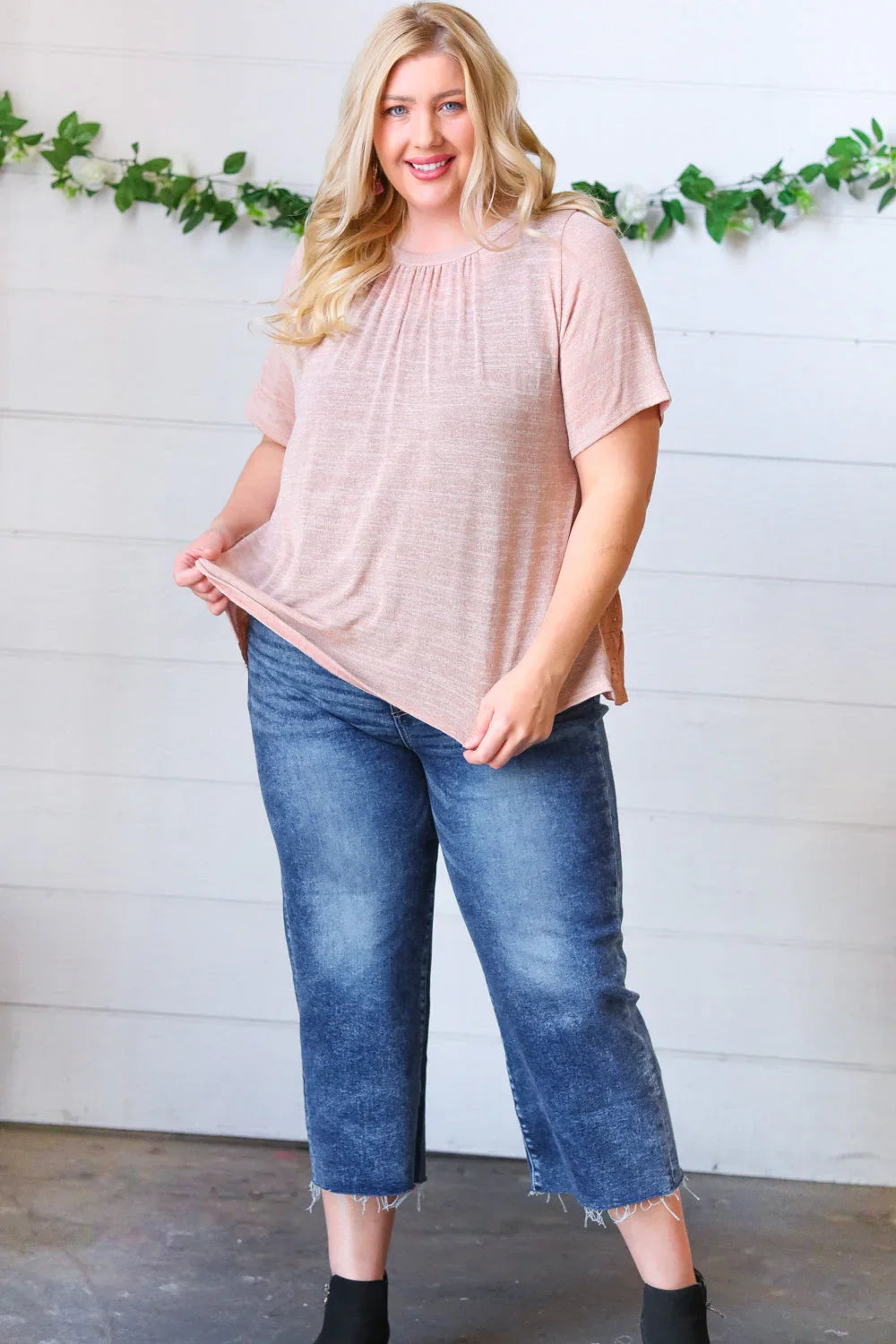 Mauve Tie Back Crinkle Floral Top | Daverri Fashions