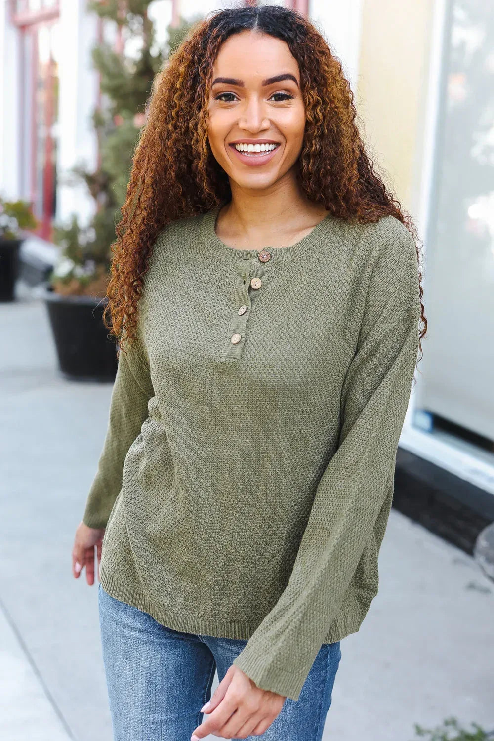 Bibi Moss Green Lightweight Loose Knit Sweater - DAVERRI FASHIONS