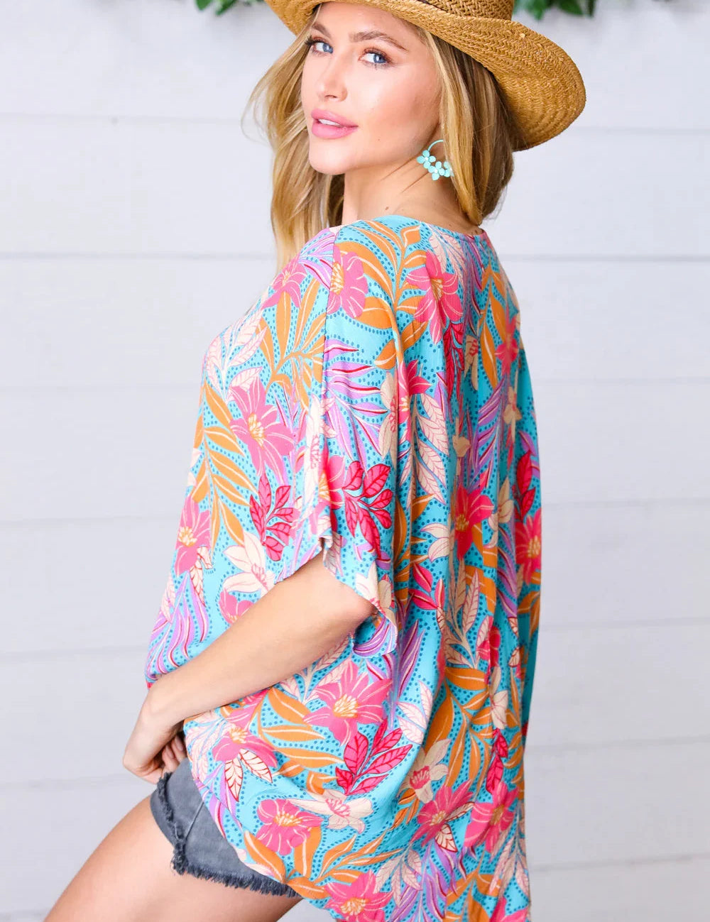 Multicolor Tropical Floral Print Woven Top | Daverri Fashions