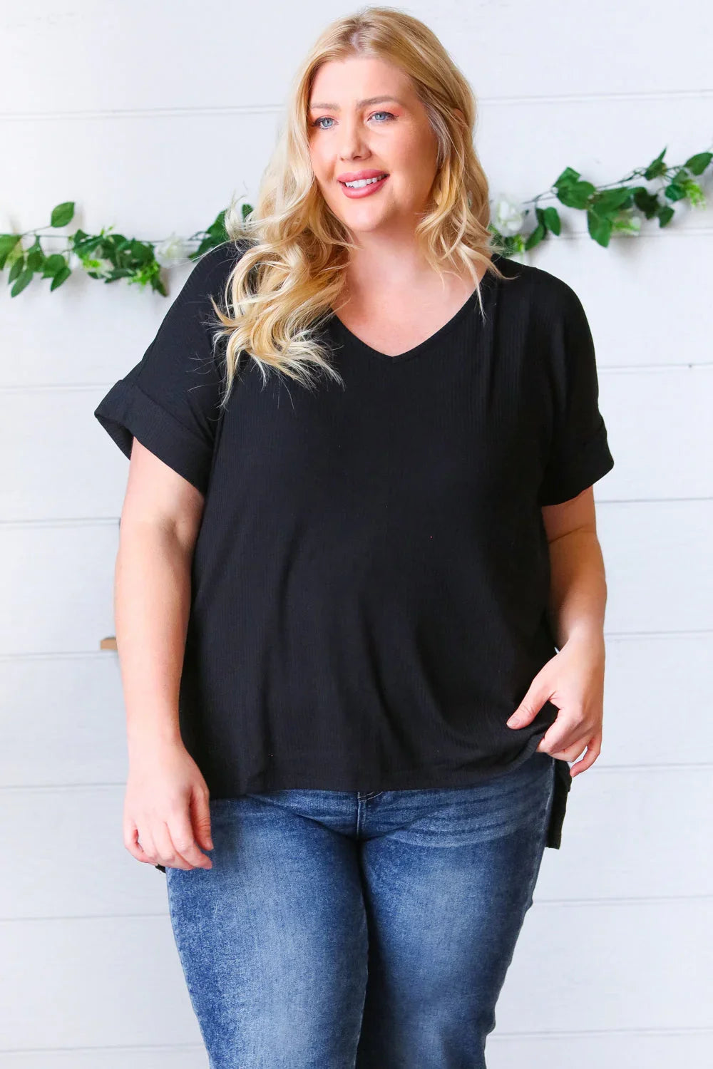 Black Ribbed V Neck Hi-Low Slit Top | Daverri Fashions