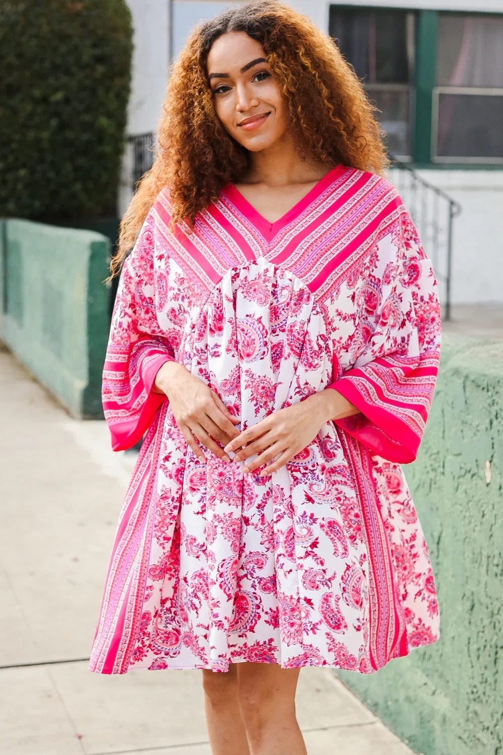 Let's Meet Up Red & Pink Paisley Drop Shoulder Kimono Dress | Daverri Fashions