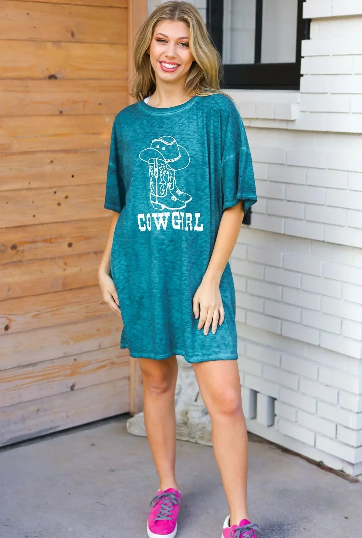 Emerald Cotton Blend COWGIRL Graphic Long Tee - DAVERRI FASHIONS