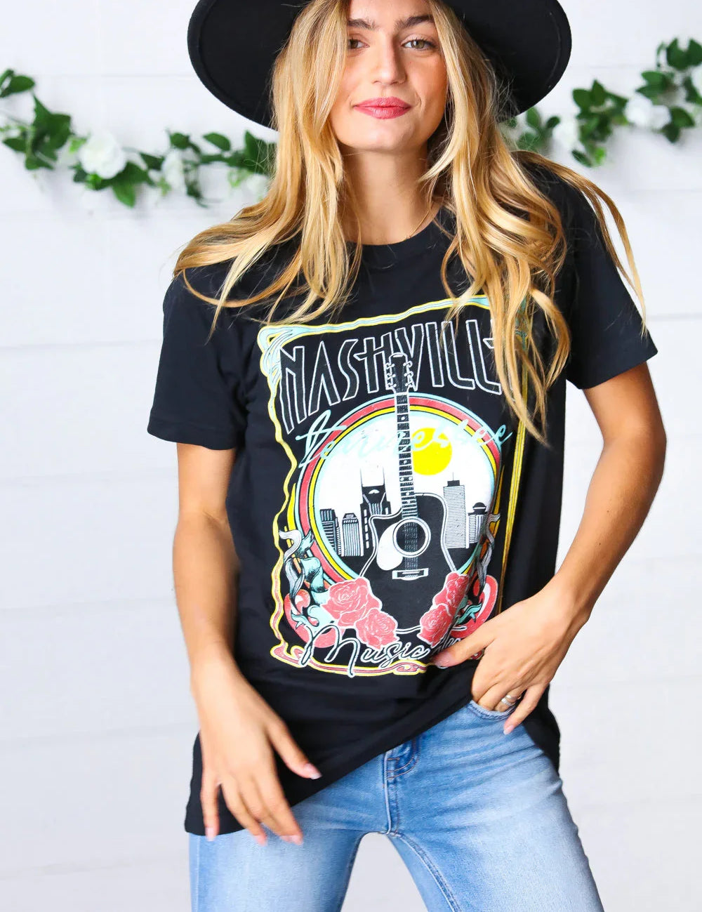 Black Cotton Nashville Graphic Knit Tee | Daverri Fashions