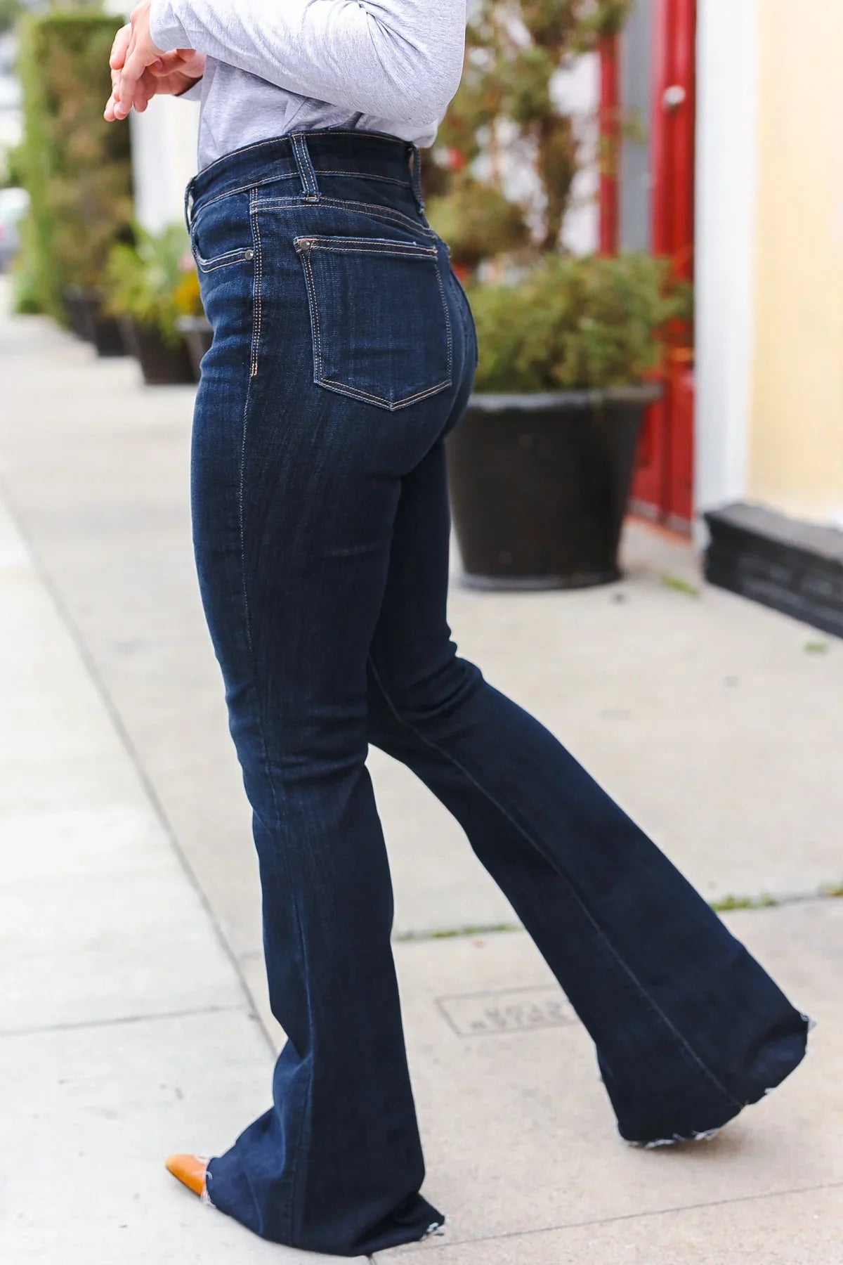Judy Blue Dark Wash Raw Hem Jeans | Daverri Fashions